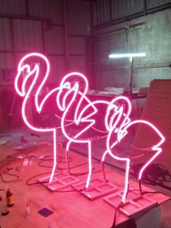 ป้ายไฟนีออนดัด นกฟลามิงโก #ไฟสไตล์มินิมอล #ไฟดัดวินเทจ