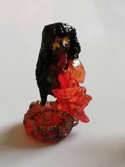 โมเดลผีกระสือ งานแฮนด์เมด 3 เซ็ท: ทำสีเต็ม, เรืองแสง, เล่นแสงไฟ Thailand handmade toy, ghost 3 versions: full colored, glow in the Dark, light through with old traditional toilet and garbage bases