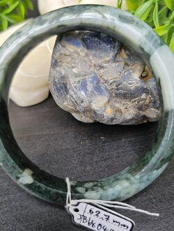 JB6804042 หยก พม่า แท้ Jade กำไลหยก 62.7 มม. (Jadeite bracelet) พม่า (Myanmar)