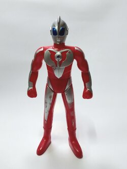 มีหลายภาพ,มีตำหนิ ตุ๊กตาพลาสติกแข็ง อุลตร้าแมนอีลิท Ultraman Elite งานไทยเอเพ๊กซ์ทอย ApexT ขยับ แขนขาเอวและตัวได้ งานเก่า หายากมากไม่พบเห็นบ่อยนัก **สภาพพอใช้ มีรอยบ้างตามเวลา