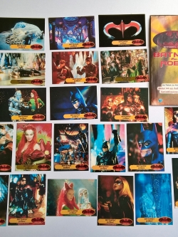 ของสะสมเรโทร การ์ด แบทแมน แอนด์ โรบิน แลกซื้อ จาก 7-11 รวม 21 ใบ พร้อมซอง เก่าเก็บ ขายทั้งหมดไม่แยก