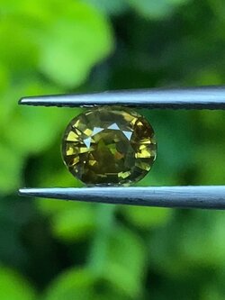 พลอย บุษราคัม yellow sapphire 1.20 กะรัต (Cts.) ดิบ Unheated พลอยแท้ อัญมณีมงคลประจําวันเกิด เครื่องประดับพลอย