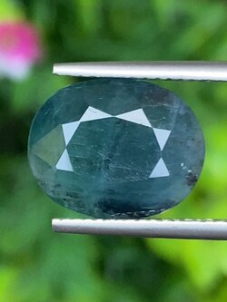 พลอย แกรนดิเดียร์ไรท์ Grandidierite 6.72 กะรัต (Cts.) พร้อมใบเซอร์ พลอยแท้ อัญมณีมงคลประจําวันเกิด เครื่องประดับพลอย