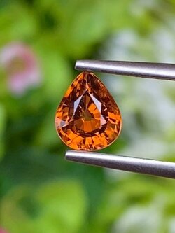 พลอย เพทาย (Zircon) 1.24 กะรัต (Cts.) พลอยแท้ อัญมณีมงคลประจําวันเกิด เครื่องประดับพลอย