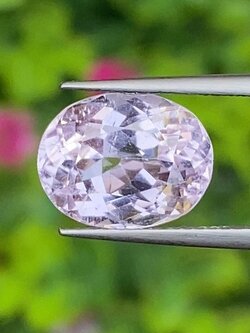 พลอย คุนไซท์ Kunzite 5.13 กะรัต (Cts.) พลอยแท้ อัญมณีมงคลประจําวันเกิด เครื่องประดับพลอย