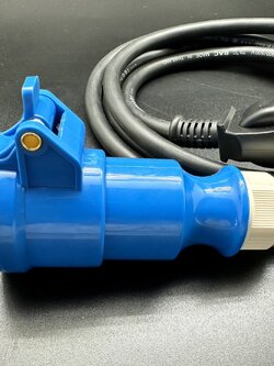 สายไฟVCT มีปลั๊ก พร้อมเพาเวอร์ปลั๊กตัวเมีย 16a ยาว 2 เมตร