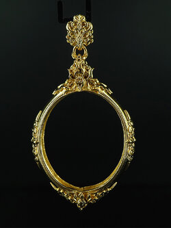 (แบบที่1) กรอบเนื้อทองเหลืองชุบทอง สำหรับองค์พระขนาด ความสูง 3.3 ความกว้าง 2.9 เซนติเมตร