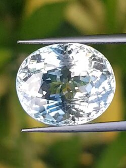 พลอย เบริล (Beryl) 12.73 กะรัต (Cts.) พร้อมใบเซอร์ พลอยแท้ อัญมณีมงคลประจําวันเกิด เครื่องประดับพลอย