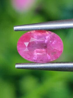 พลอย ชมพู พิ้ง แซฟไฟร์ Pink Sapphire 1.02 กะรัต (Cts.) พลอยแท้ อัญมณีมงคลประจําวันเกิด เครื่องประดับพลอย