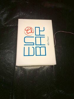 ป้ายกล่องไปอะคริลิคแสงรอบตัว