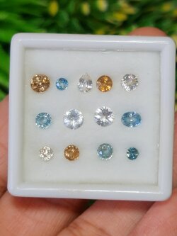 พลอย แฟนซี แซฟไฟร์ Fancy Sapphire 13 เม็ด 5.26 กะรัต (cts.) พลอยแท้ อัญมณีมงคลประจําวันเกิด เครื่องประดับพลอย