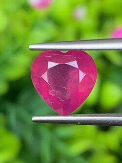 พลอย ทับทิม (Ruby Sapphire) 3.24 กะรัต (Cts.) พลอยแท้ อัญมณีมงคลประจําวันเกิด เครื่องประดับพลอย