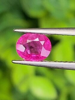 พลอย ชมพู พิ้ง แซฟไฟร์ Pink Sapphire 0.71 กะรัต (Cts.) พลอยแท้ อัญมณีมงคลประจําวันเกิด เครื่องประดับพลอย