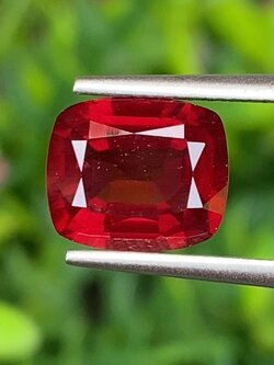 พลอย เฮลโซไนท์ การ์เน็ท Hessonite Garnet 3.04 กะรัต (Cts.) ดิบ Unheated พลอยแท้อัญมณีมงคล ประจําวันเกิด เครื่องประดับพลอย