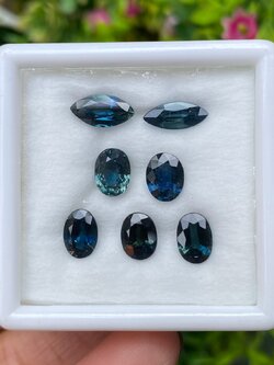 พลอย ไพลิน blue sapphire 7.13 กะรัต (Cts.) 7 เม็ด (pcs.) พลอยแท้ อัญมณีมงคลประจําวันเกิด เครื่องประดับพลอย