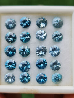 พลอย เพทาย Natural Zircon 14.06 กะรัต (Cts.) 20 เม็ด (2Pcs.) พลอยแท้อัญมณีมงคล ประจําวันเกิด เครื่องประดับพลอย