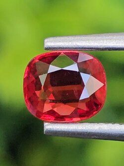 พลอย ทับทิม ซองเจีย Songea Ruby Sapphire 1.00 กะรัต (Cts.) พลอยแท้ อัญมณีมงคลประจําวันเกิด เครื่องประดับพลอย