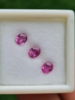 พลอย ชมพู พิ้ง แซฟไฟร์ Pink Sapphire 1.10 กะรัต (Cts.) พลอยแท้ อัญมณีมงคลประจําวันเกิด เครื่องประดับพลอย