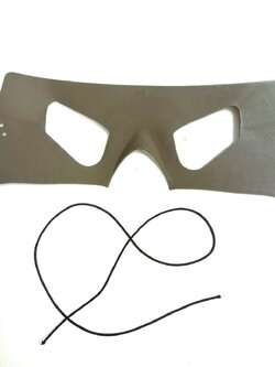 ของเล่นจากละครหน้ากาก ตะพดโลกันต์ เป็นพลาสติกฉีดเข้ารูป เหมือนในละครหายากแล้ว