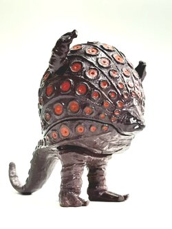 มีหลายภาพ,กาชาปอง ยางตัน สัตว์ประหลาด ทัคคอง จากอุลตร้าแมนแจ๊ค มือสอง สภาพดี ขนาดตามรูป มีรอยบ้าง