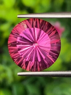 พลอย ชมพู พิ้งค์ โทแพซ Pink Topaz 9.14 กะรัต พลอยแท้ อัญมณีมงคลประจําวันเกิด เครื่องประดับพลอย