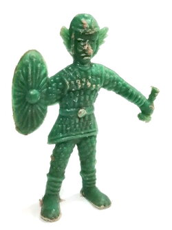 ตุ๊กตาแอ๊นท์2 นิ้ว แถมขนมถุงถั่ว เจ้าพ่อภูเขียว(ไดมาจิน) ตุ๊กตุ่นแอนท์งานเก่า ราวปี2509 - 2510 สภาพเดิมๆ ดาบหักหายไปนานแล้ว