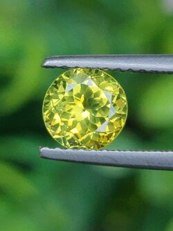 พลอย คริโซเบริล (Chrysoberyl) 1.22 กะรัต (Cts.) พลอยแท้ อัญมณีมงคลประจําวันเกิด เครื่องประดับพลอย