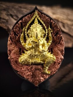 พระพิฆเณศหลังพญาครุฑ รุ่น จิตสมปรารถนา