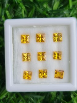 พลอย บุษราคัม yellow sapphire 2.35 กะรัต (Cts.) 9 เม็ด (Pcs.) พลอยแท้ อัญมณีมงคลประจําวันเกิด เครื่องประดับพลอย