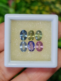 พลอย แฟนซี แซฟไฟร์ Fancy Sapphire 6 เม็ด 1.89 กะรัต (cts.) พลอยแท้ อัญมณีมงคลประจําวันเกิด เครื่องประดับพลอย