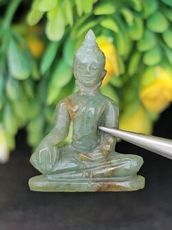 หยก แกะสลัก รูป พระ (Burmese jadeite) 17.77 กะรัต (cts.) หยก พม่า แท้