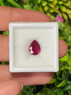 พลอย ทับทิม Ruby sapphire 2.10 กะรัต (Cts.) พลอยแท้ อัญมณีมงคลประจําวันเกิด เครื่องประดับพลอย