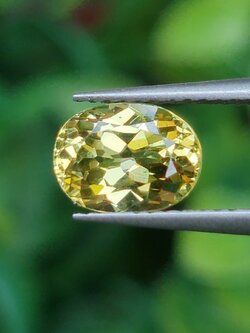พลอย คริโซเบริล (Chrysoberyl) 1.13 กะรัต (Cts.) พลอยแท้ อัญมณีมงคลประจําวันเกิด เครื่องประดับพลอย