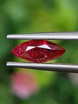 พลอย ทับทิม Ruby sapphire 1.04 กะรัต (Cts) ดิบ Unheated พลอยแท้ อัญมณีมงคลประจําวันเกิด เครื่องประดับพลอย