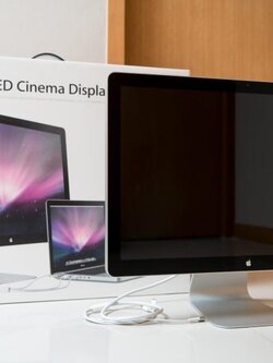 รับซื้อจอ Mac apple | Apple LED Thunderbolt Display ให้ราคาดีที่สุด บริการถึงบ้านคุณ