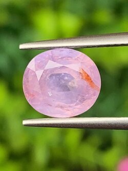 พลอย พัดพารัดชา Padparadscha Sapphire 3.60 กะรัต (Cts.) ดิบ ไม่ผ่านการเผา (Unheated) พร้อมใบเซอร์ พลอยแท้ อัญมณีมงคลประจําวันเกิด เครื่องประดับพลอย