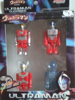 Ultraman Clickbrick อุลตร้าแมนแนวเลโก้ จาก ApexT กล่องละ 4 ตัว ขนาดโดยประมาณตัวละ 7 ซม.