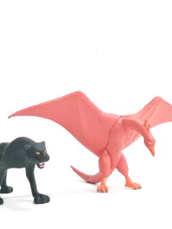 ขนาด 3.5-4นิ้วกาชาปอง ยางตัน ร๊อบรอส(เสือดำ), โรเด็ม(นกพ่นไฟ) จาก บาบิลนิเซย์.. มือสองสภาพดี มีรอยบ้าง ขายคู่