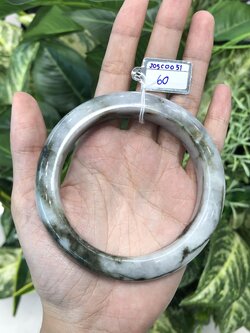 J05C0051 หยก พม่า แท้ Jade กำไลหยก 60 มม (Jade bracelet) พม่า (Myanmar)