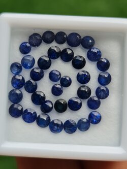 พลอย ไพลิน blue sapphire 5.92 กะรัต (Cts.) 55 เม็ด (pcs.) พลอยแท้ อัญมณีมงคลประจําวันเกิด เครื่องประดับพลอย