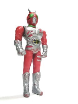 ตุ๊กตา พลาสติกตัน ไรเดอร์ซีครอส พรีเมี่ยม เซเว่น อีเลฟเว่น (7-11) ขนาดตามรูป สภาพดี มีรอยบ้าง