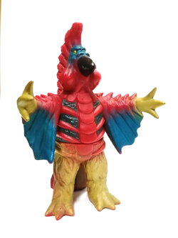 ซอฟ4นิ้ว สัตว์ประหลาด เบิร์ดด้อน จากอุลตร้าแมน ทาโร่ งาน bandai chaina ปี 2002 สภาพดี Soft Monster Birdon in series Ultraman Taro