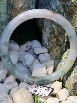 JB6711153 หยก พม่า แท้ Jade กำไลหยก 56.2 มม. (Jadeite bracelet) พม่า (Myanmar)