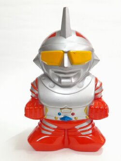 พลาสติกออมสิน จัมโบ้เอ 9 นิ้ว ขนาดตามรูป มือสองสภาพดี มีรอยบ้าง จุกฐานครบ งานเก่างานไทยหายาก