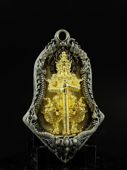 เหรียญจำปีพุทธศิลป์ท้าวเวสสุวรรณโณ รุ่นทวิเทวา รายการที่10 เนื้อบรอนซ์ ชุบซาตินเงิน องค์ชุบทอง