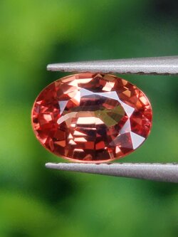 พลอย ซองเจีย ชมพูอมส้ม (Orangish Pink Sapphire) 1.04 กะรัต (Cts.) พลอยแท้ อัญมณีมงคลประจําวันเกิด เครื่องประดับพลอย