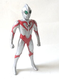 อุลตร้าแมน มิลเลนเนียม Utraman Millenium งานเอเพ๊กซ์ทอย ApexT งานไทย มีใบปิด ฐาน อยู่ครบ ***ทำสีใหม่ มีตำหนิตามภาพ