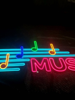 ไฟนีออนดัด - MUSIC