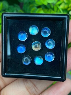 พลอย มุกดาหาร เรนโบว์ มูนสโตน Rainbow Moonstone 11.59 กะรัต 10 เม็ด พลอยแท้ อัญมณีมงคลประจําวันเกิด เครื่องประดับพลอย