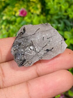 ก้อน ไหมดำ ควอตซ์ แก้วขนเหล็ก Black Rutilated Quartz Rough 91.02 กะรัต Cts. พลอยแท้ อัญมณีมงคลประจําวันเกิด เครื่องประดับพลอย
